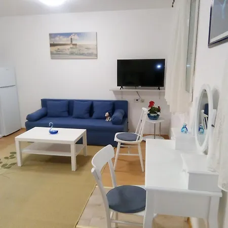 Marita Apartment *